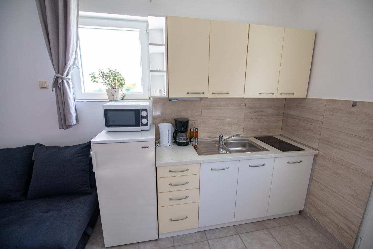 Apartman Sibenka ชิเบนิก ภายนอก รูปภาพ